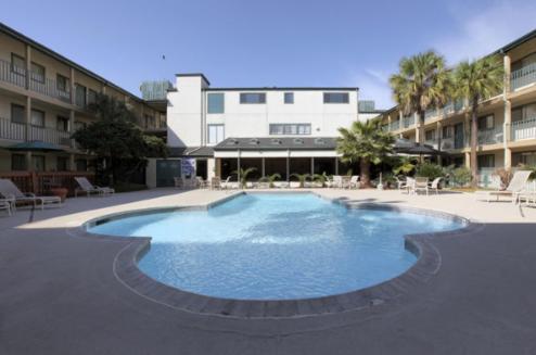 Amerihome Inn & Suites Houston Airport North Eksteriør billede